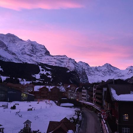 Hotel Schoenegg Wengen Exteriör bild
