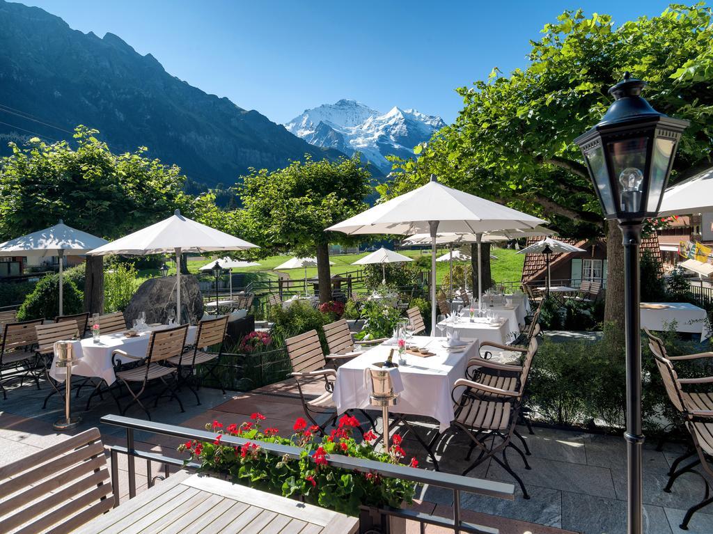 Hotel Schoenegg Wengen Exteriör bild